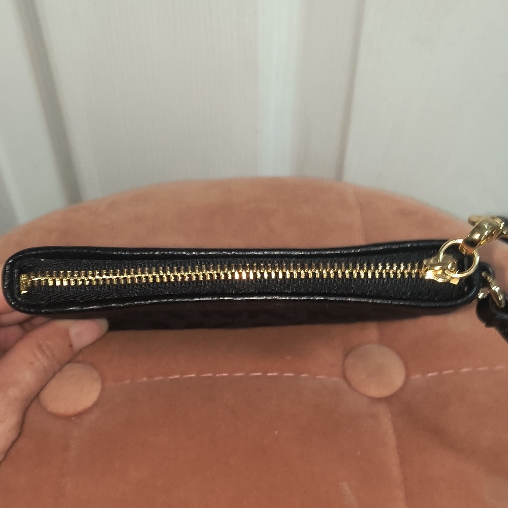 Michael Kors Black Signature Canvas Wristlet - Picture 4 of 7